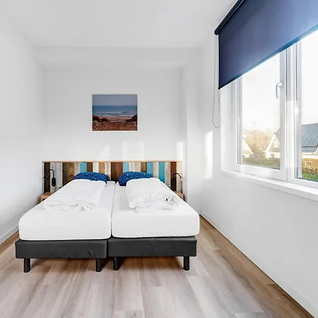 Serene In De Koog Texel With Sauna 別荘 *