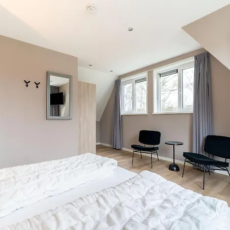 Serene In De Koog Texel With Sauna