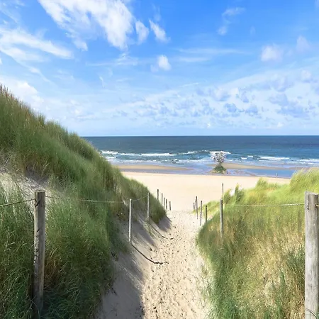 Serene In De Koog Texel With Sauna *