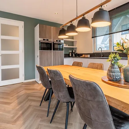 別荘 Serene In De Koog Texel With Sauna *