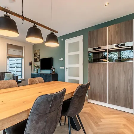 Serene In De Koog Texel With Sauna Дом отдыха