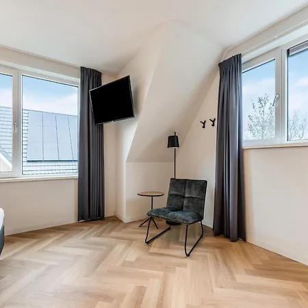 Serene In De Koog Texel With Sauna Дом отдыха