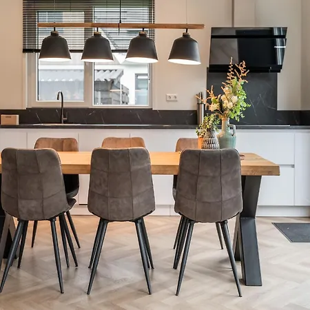 Serene In De Koog Texel With Sauna Prázdninový dům Westermient