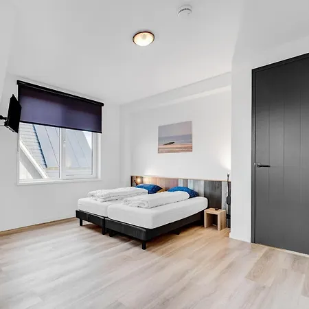 Serene In De Koog Texel With Sauna * Westermient