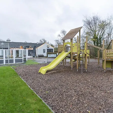 Dom wakacyjny Serene In De Koog Texel With Sauna