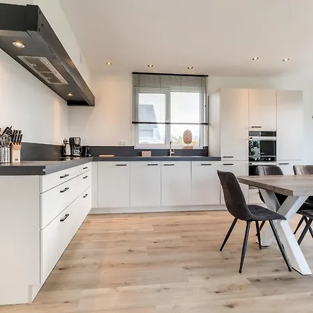 Dom wakacyjny Serene In De Koog Texel With Sauna *